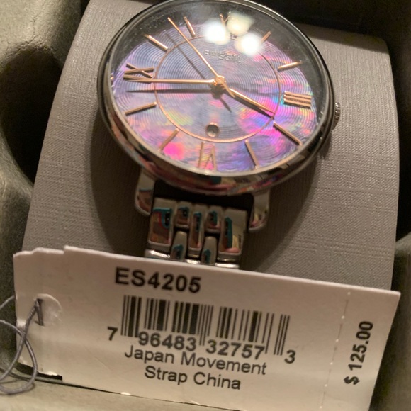 Fossil Watch - Picture 3 of 5